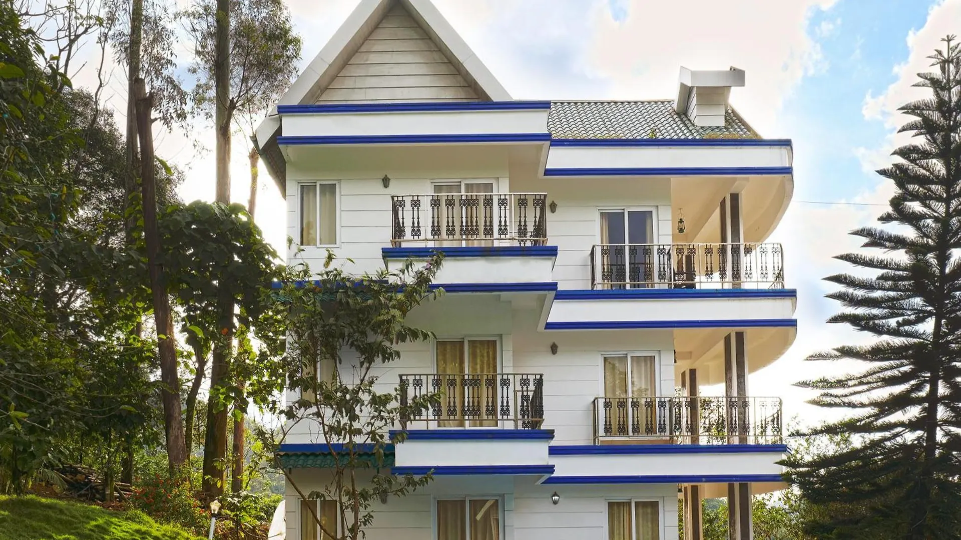 The Heights Munnar Hotel