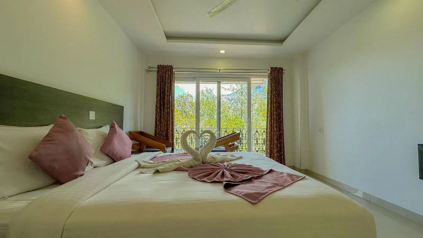 The Heights Munnar Hotel