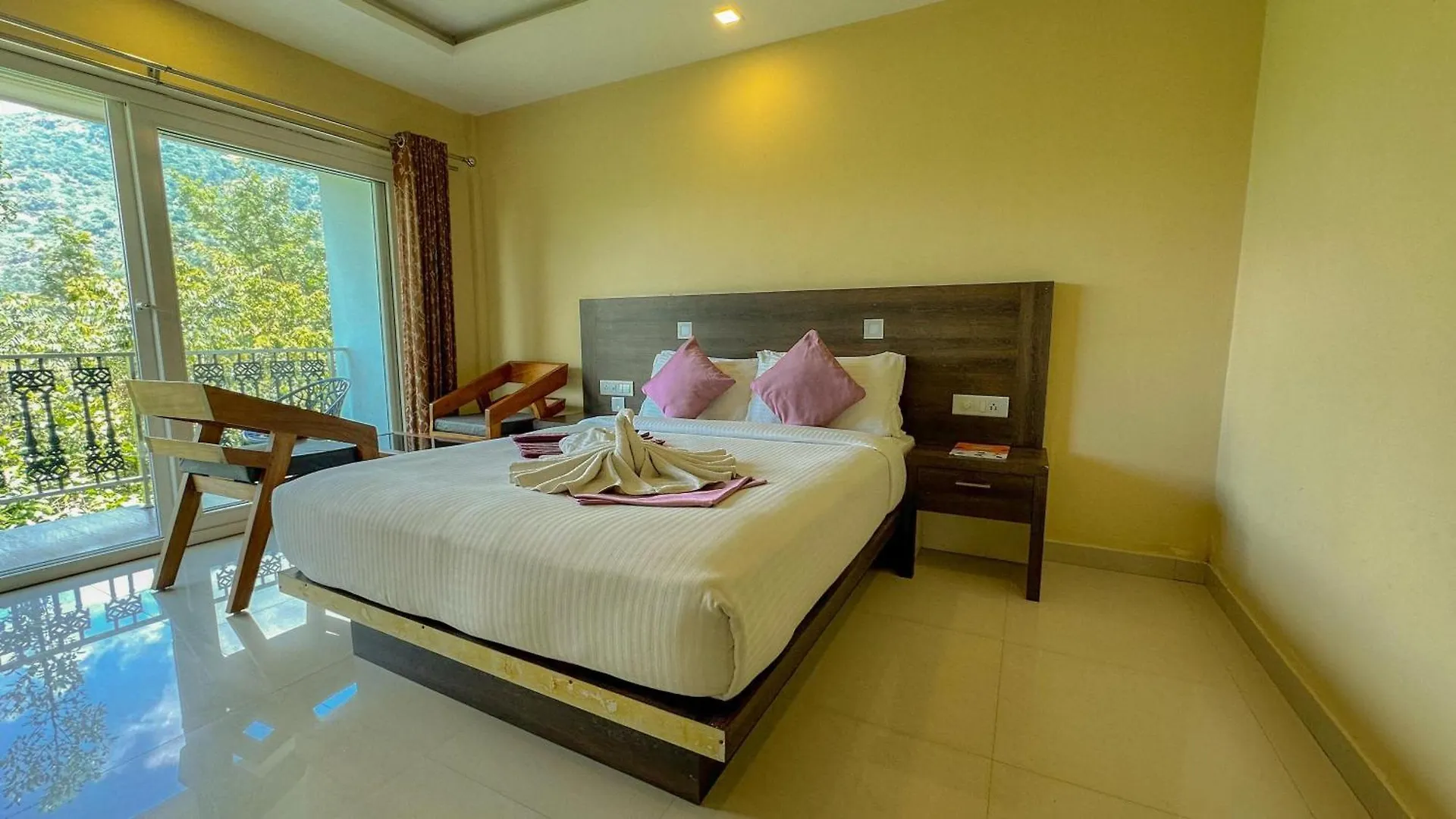 The Heights Munnar Hotel